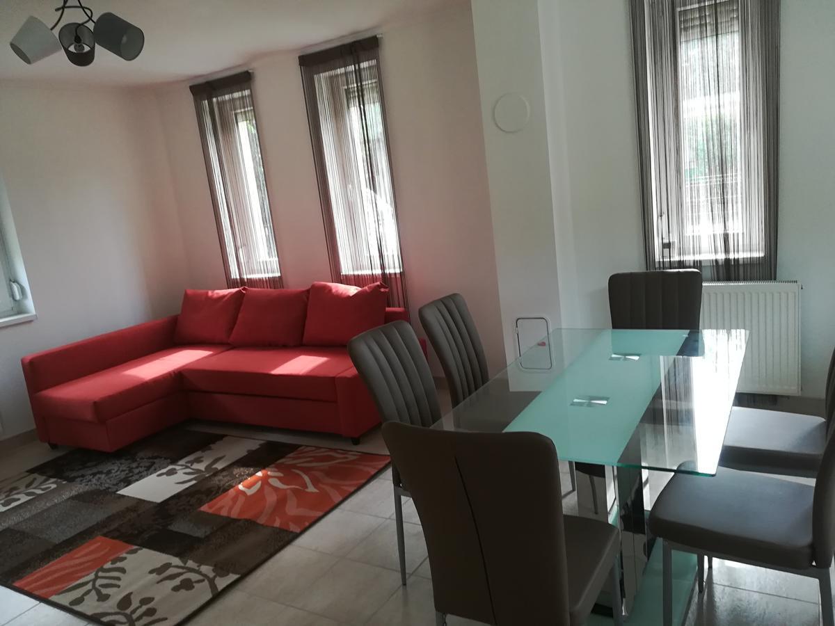 Balatinus Apartmanhaz Siofok Exterior photo